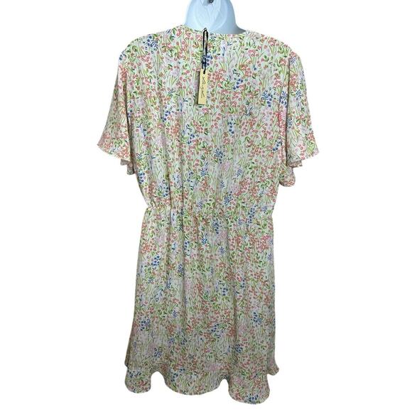 Liberty Love Floral Dress Sz XL V-Neck Flutter Short Sleeve Knee Length New - Picture 6 of 7